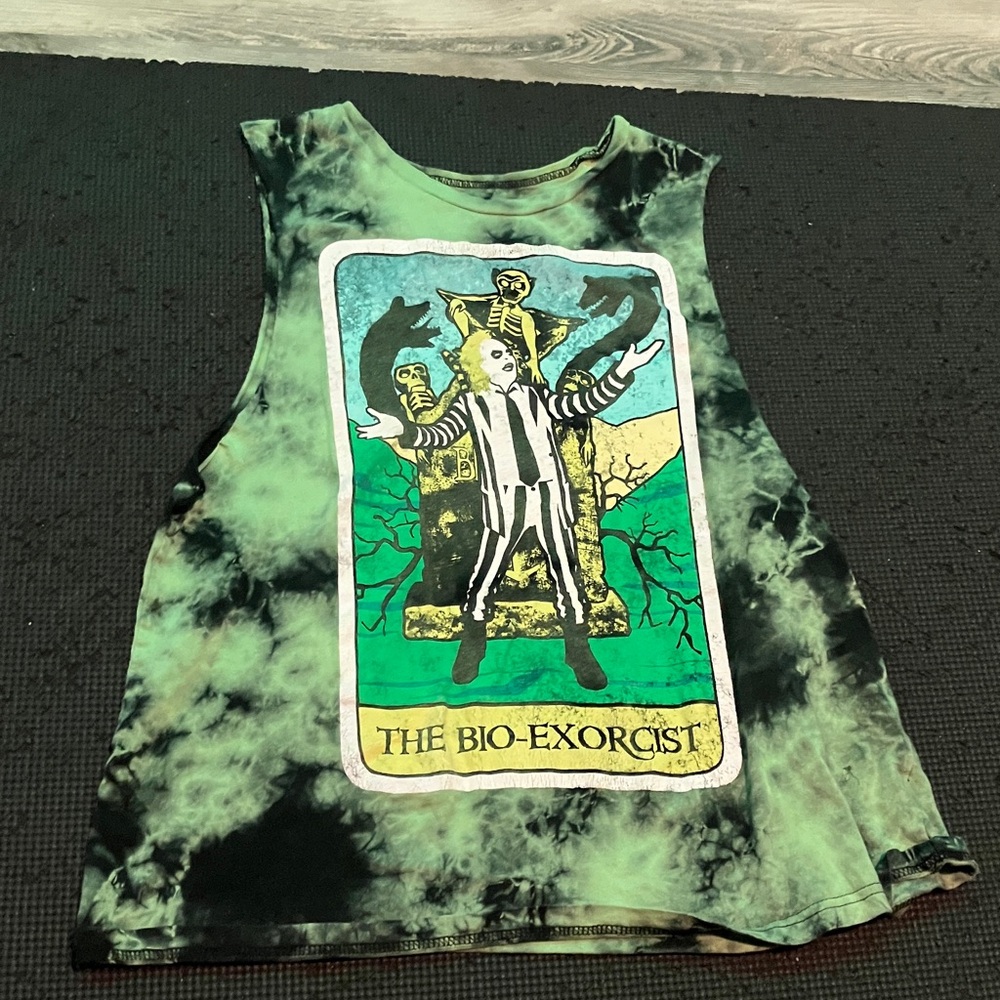 Green Tie-Dye Sleeveless Graphic Tee